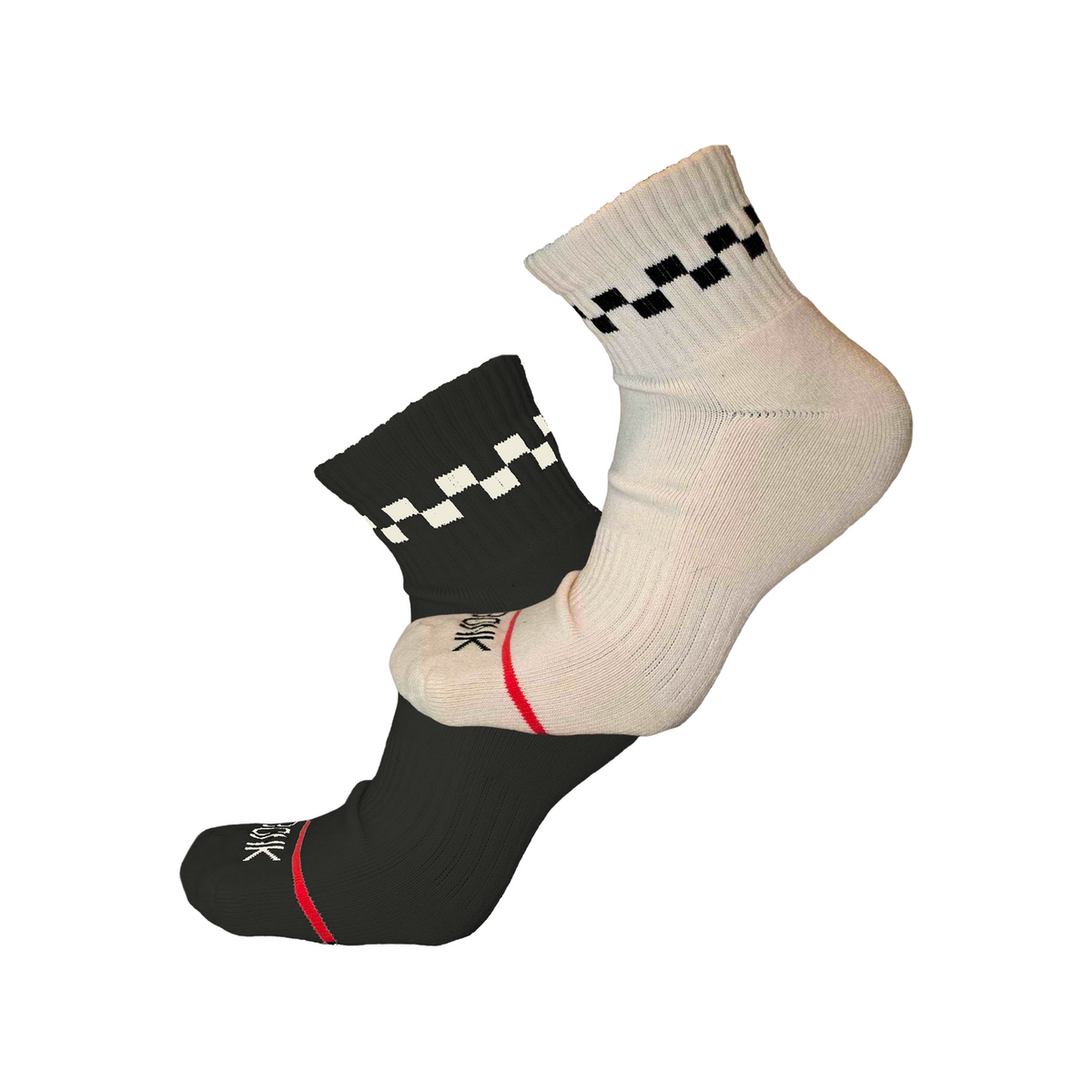 Bonk Ankle 2-Pack - two pairs of cushioned ankle socks, one Black and one White, with checker cuff