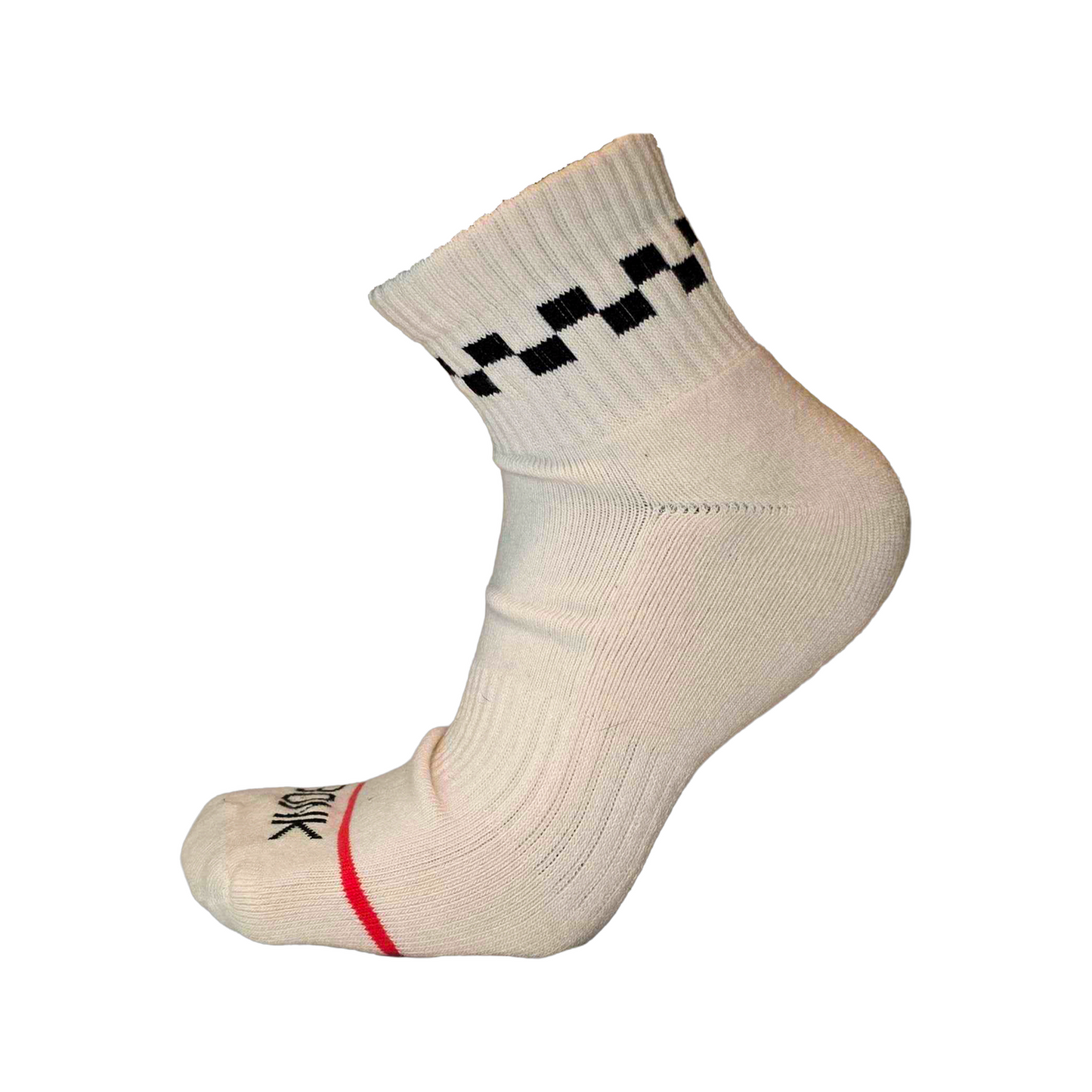 Bonk Ankle Sock in White with checker cuff and red Bonk toe stripe